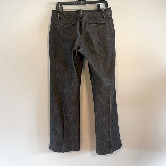 Lee Natural Straight Leg || SZ 12 Short || Dark Wash - Picture 3 of 9